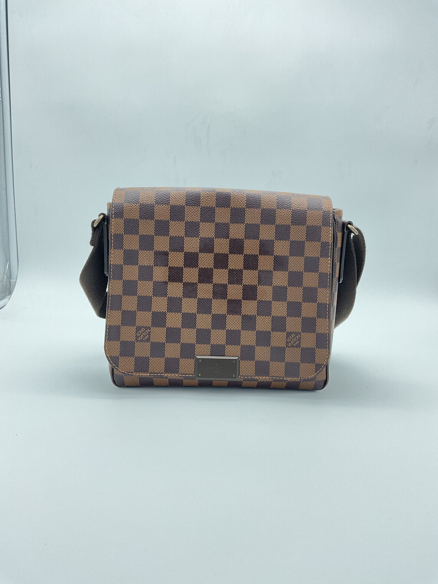 Messenger canvas Louis Vuitton