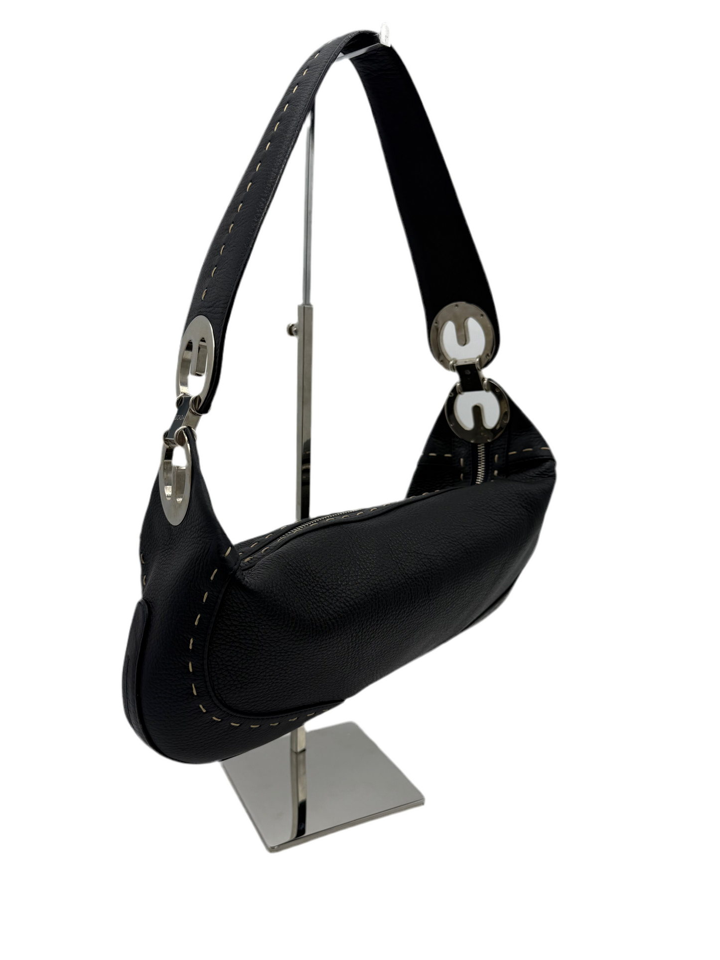 Escada Bolso Negro