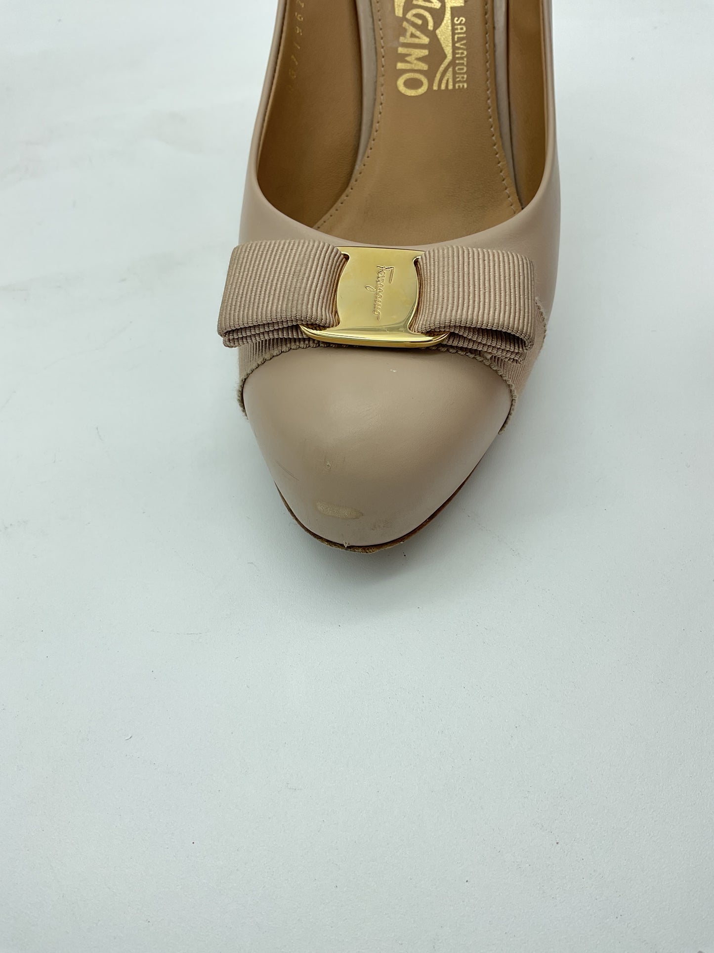 Salvatore Ferragamo Tacones Nude 6Mex