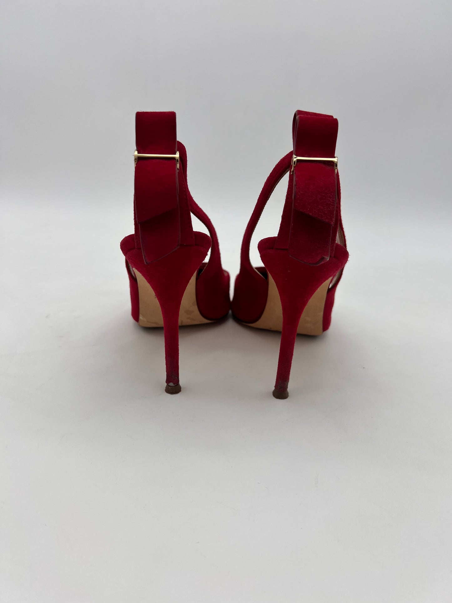 Carolina Herrera pumps suede rojos 5Mex