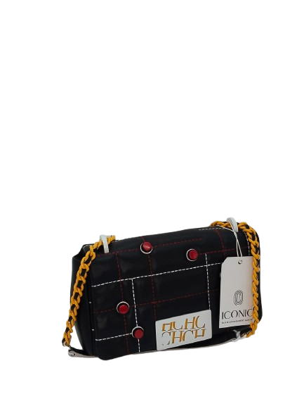 CAROLINA HERRERA CON STUD´S