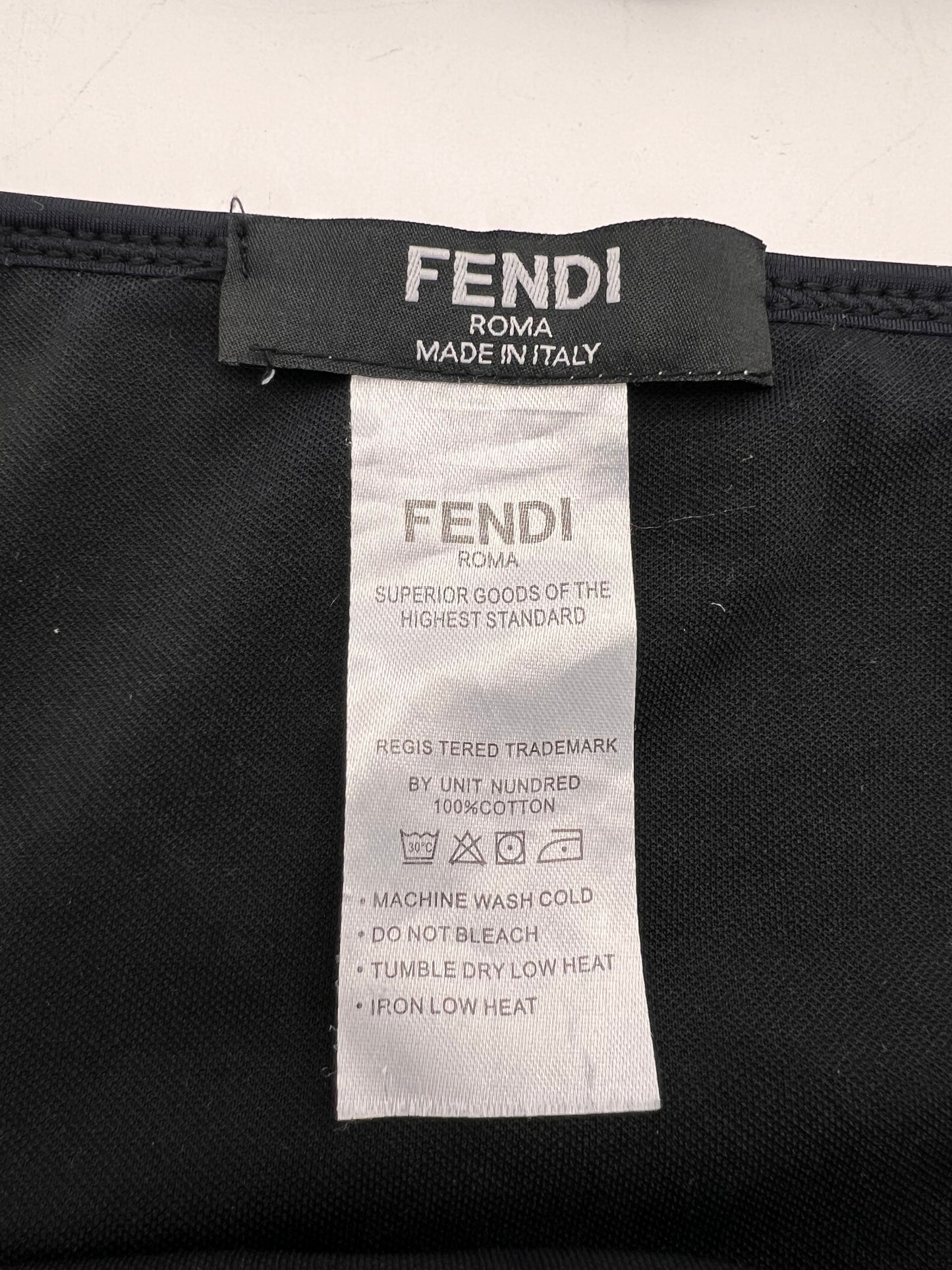 Fendi traje de baño. Talla M.