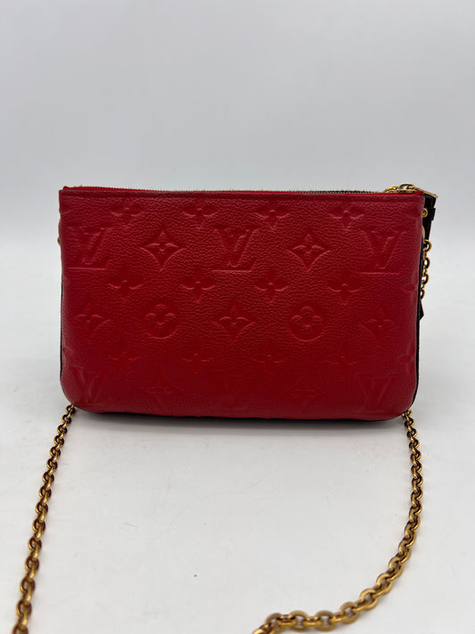 Louis Vuitton crossbody bi color.