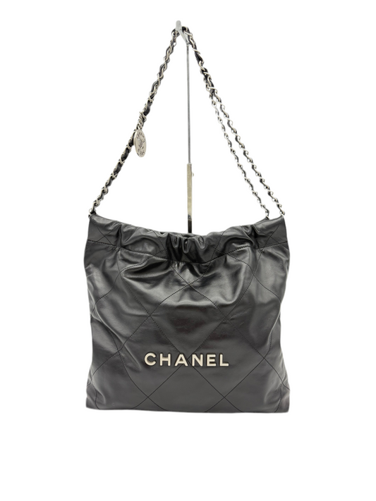 Chanel 22