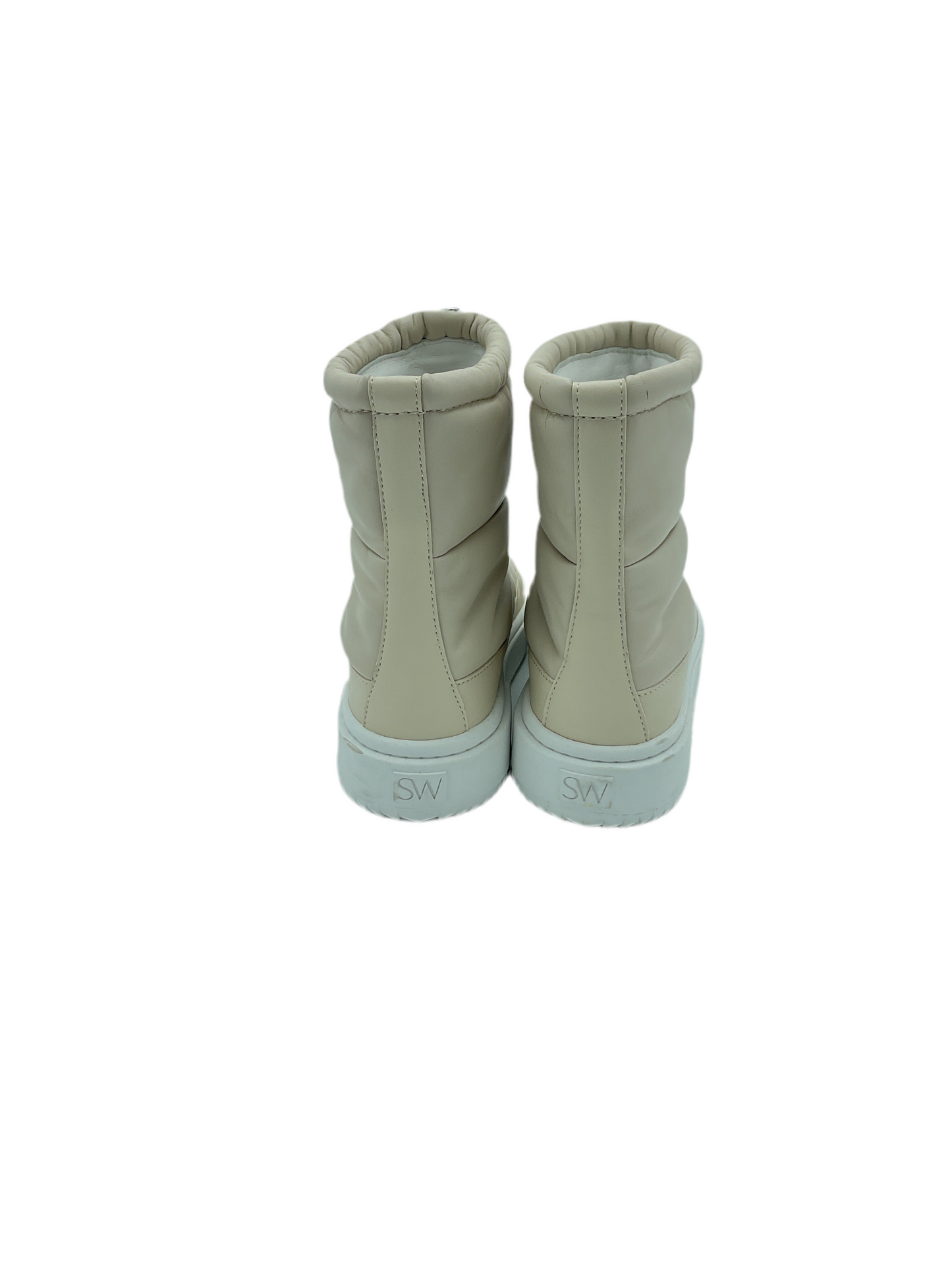 STUART WEITZMAN