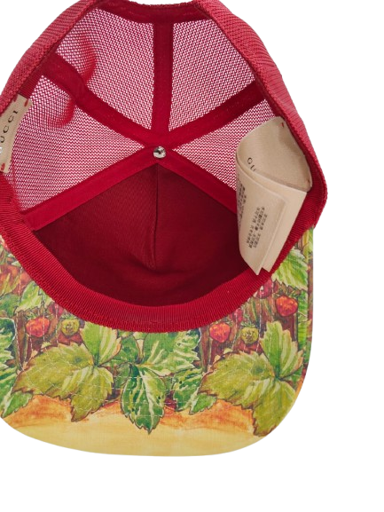 GUCCI TRUCKER STRAWBERRY