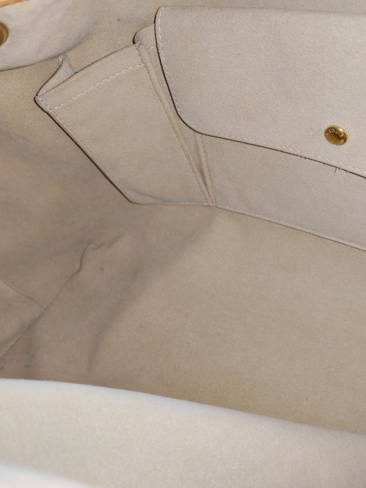 LOUIS VUITTON GALERIA