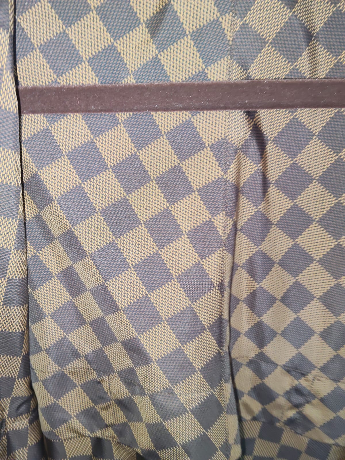LV WINDBREAKER