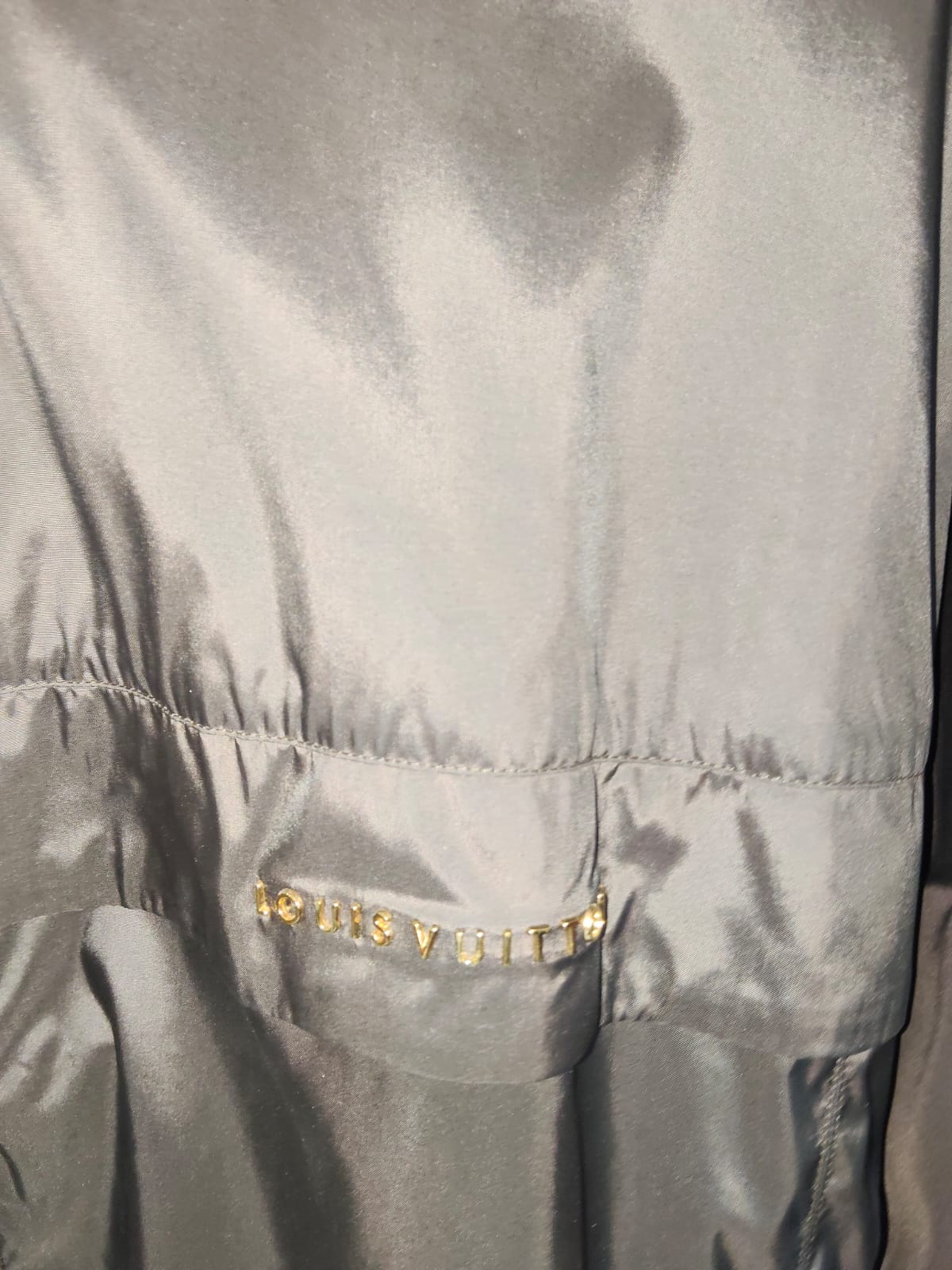 LV WINDBREAKER