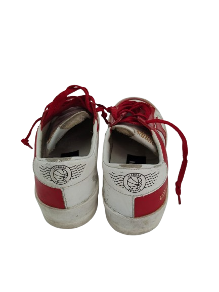 GOLDEN GOOSE