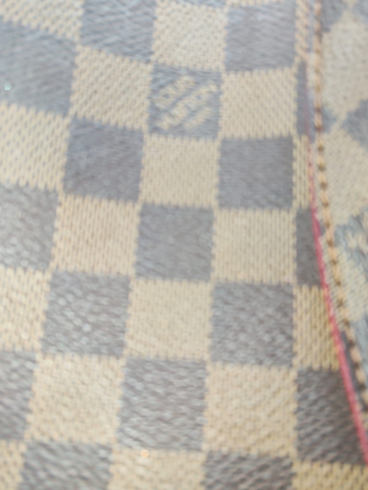 LOUIS VUITTON CAISSA