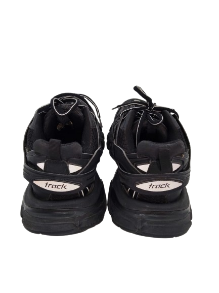 BALENCIAGA  TRACK